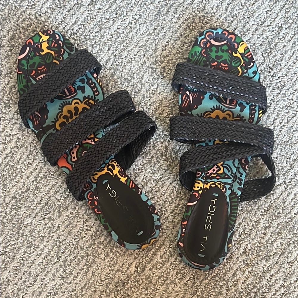 Via Spiga Black Strap Sandals and Vibrant Footbed